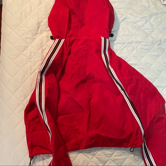 Garage vest - Picture 3 of 3